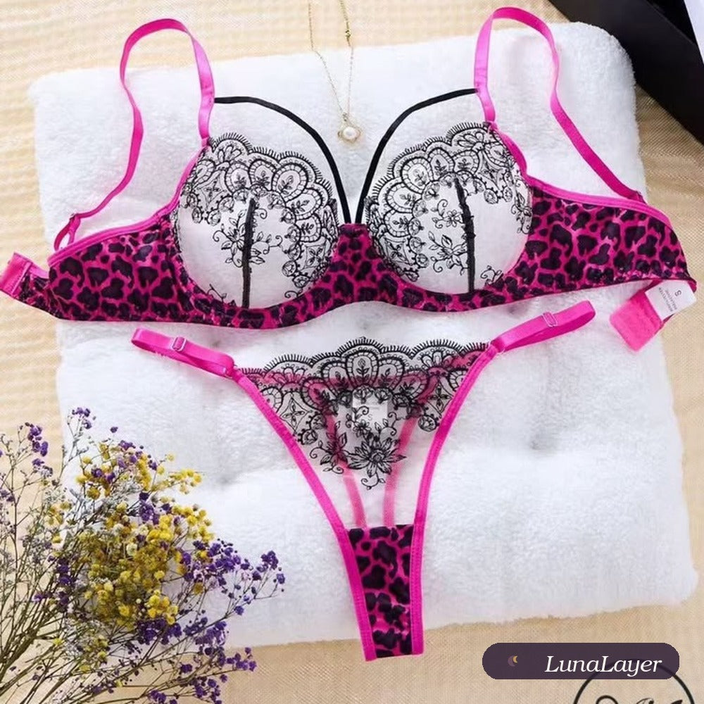 Imported - Wild Bloom Lace Set